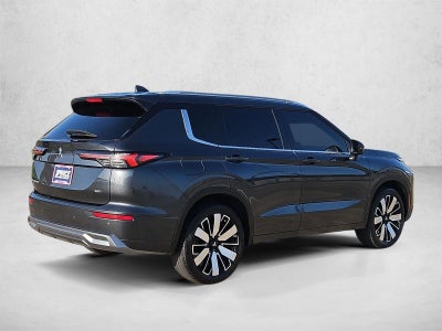 2025 Mitsubishi Outlander SEL