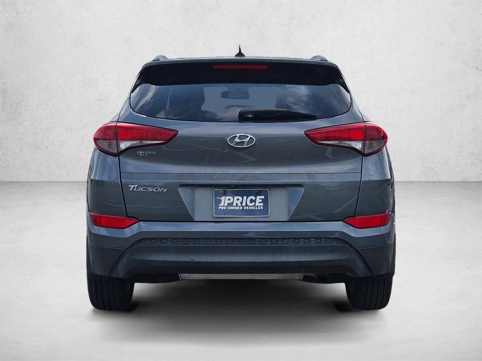 2016 Hyundai Tucson SE