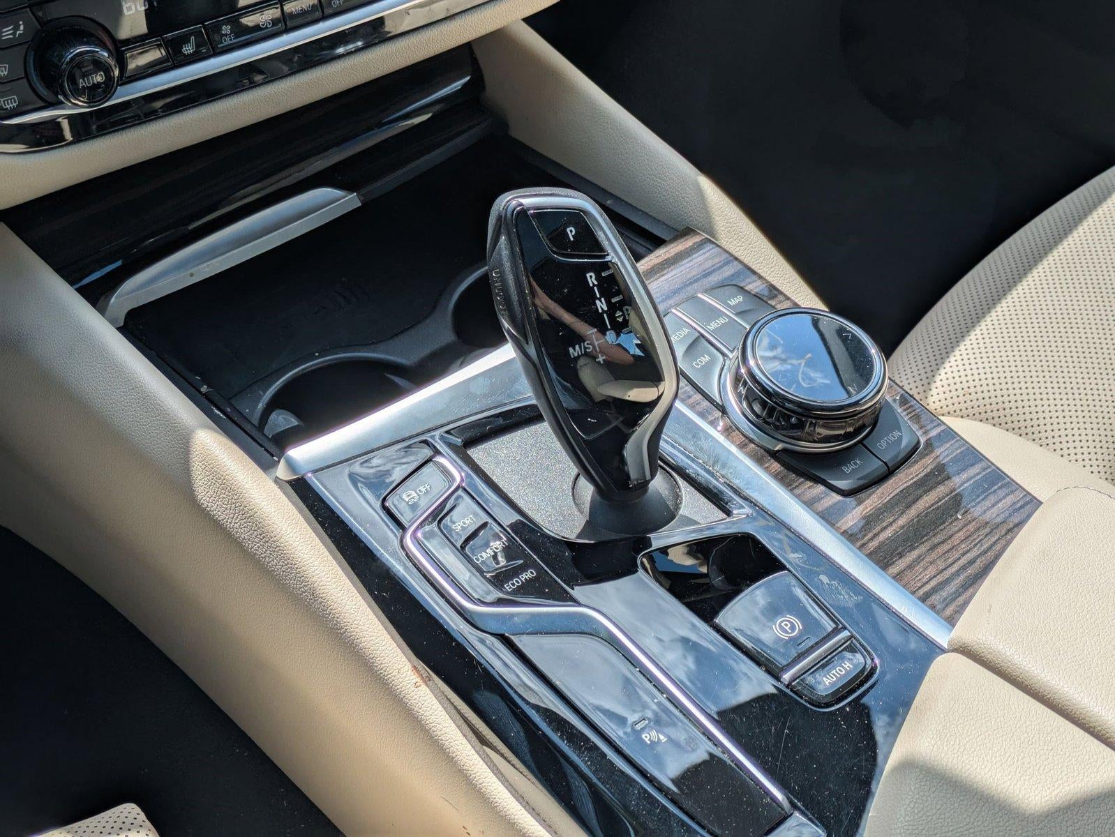 2023 BMW 5 Series 530i