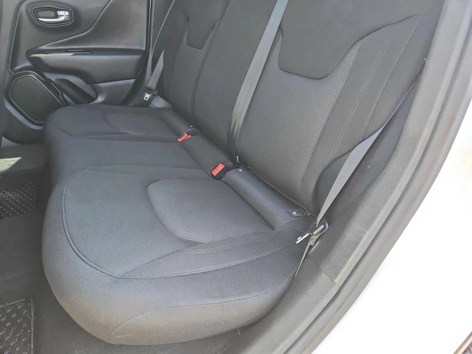 2023 Jeep Renegade Latitude - Photo 18