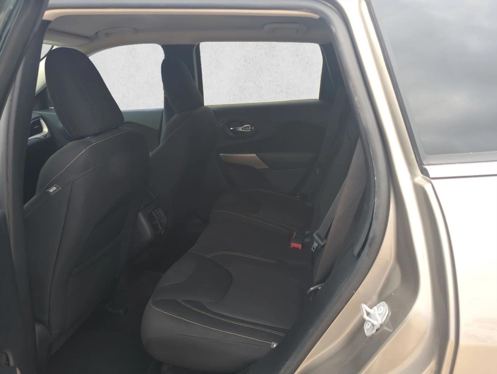 2017 Jeep Cherokee Latitude FWD