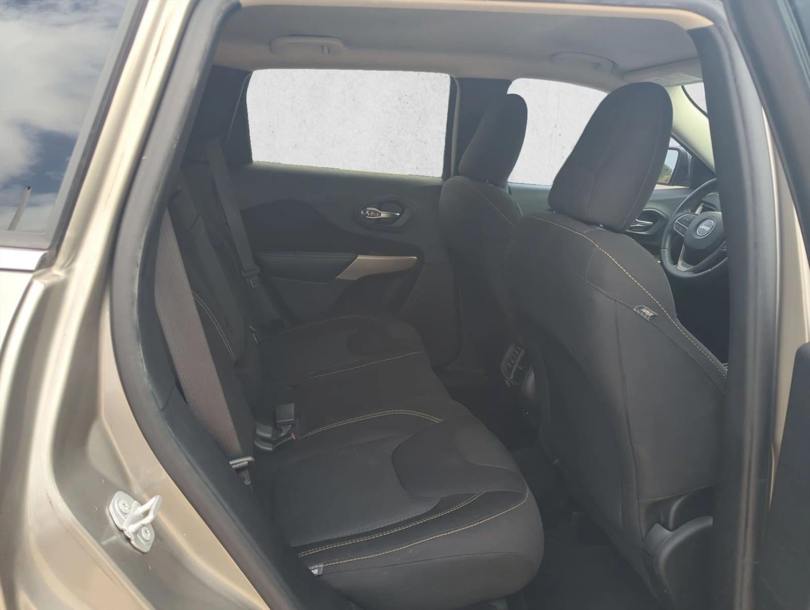2017 Jeep Cherokee Latitude FWD