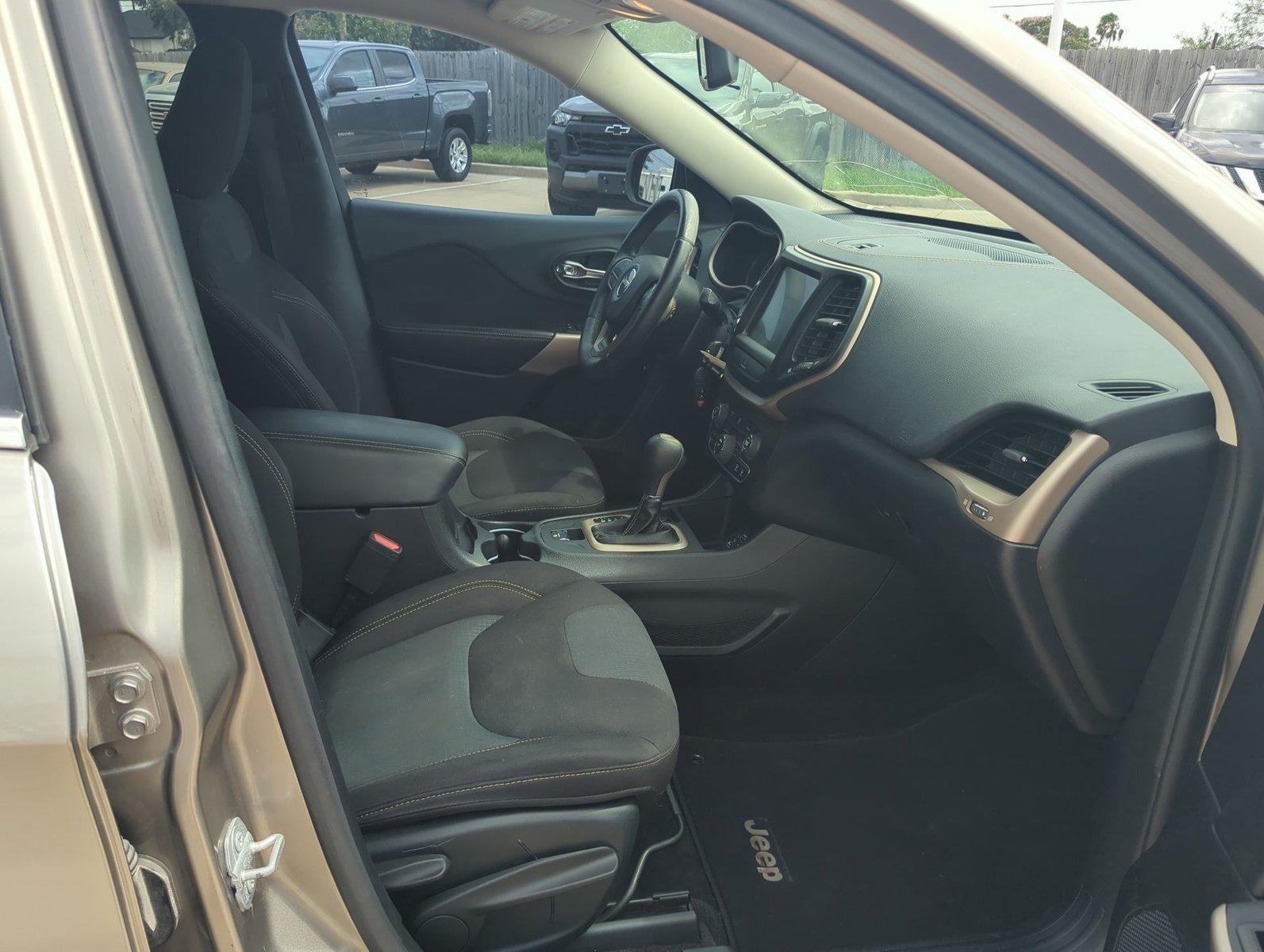 2017 Jeep Cherokee Latitude FWD