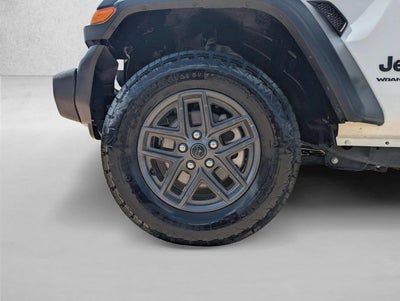 2025 Jeep Wrangler 4-Door Summit 4x4