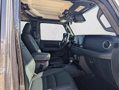 2025 Jeep Gladiator High Tide