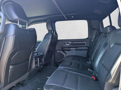 2022 RAM 1500 Laramie Crew Cab 4x2 5'7" Box