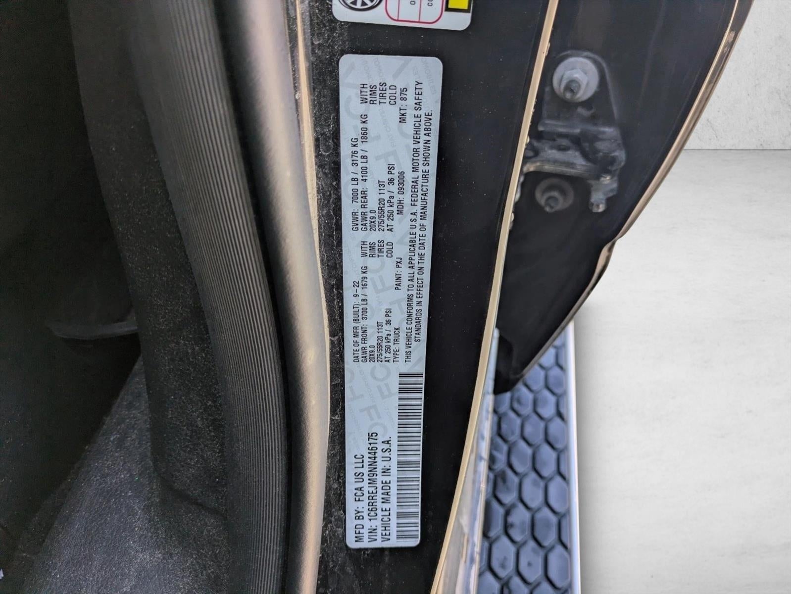 2022 RAM 1500 Laramie Crew Cab 4x2 5'7" Box