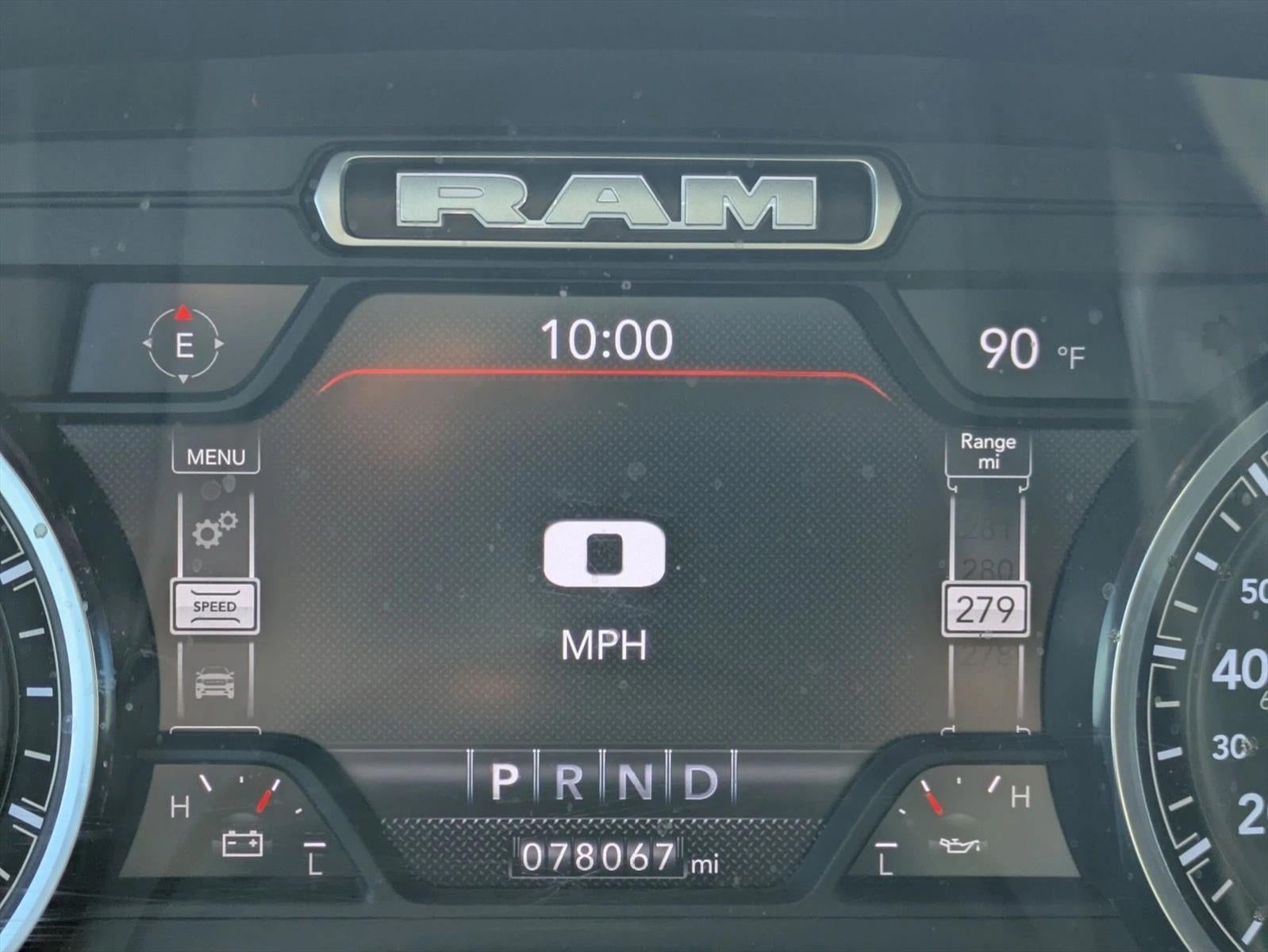 2022 RAM 1500 Laramie Crew Cab 4x2 5'7" Box
