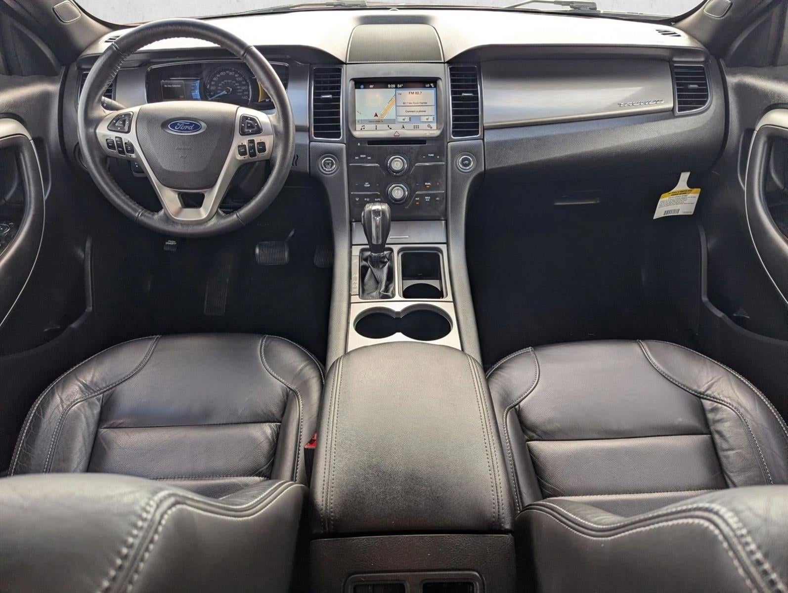 2018 Ford Taurus SEL