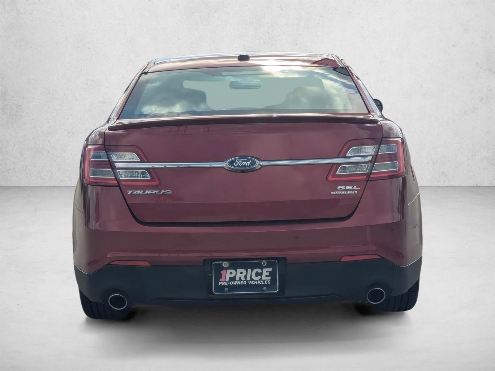 2018 Ford Taurus SEL