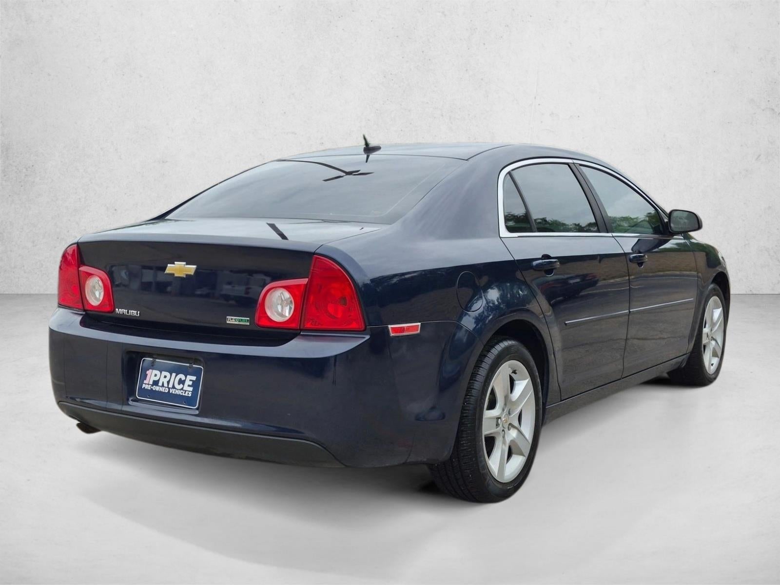 2011 Chevrolet Malibu LS w/1FL