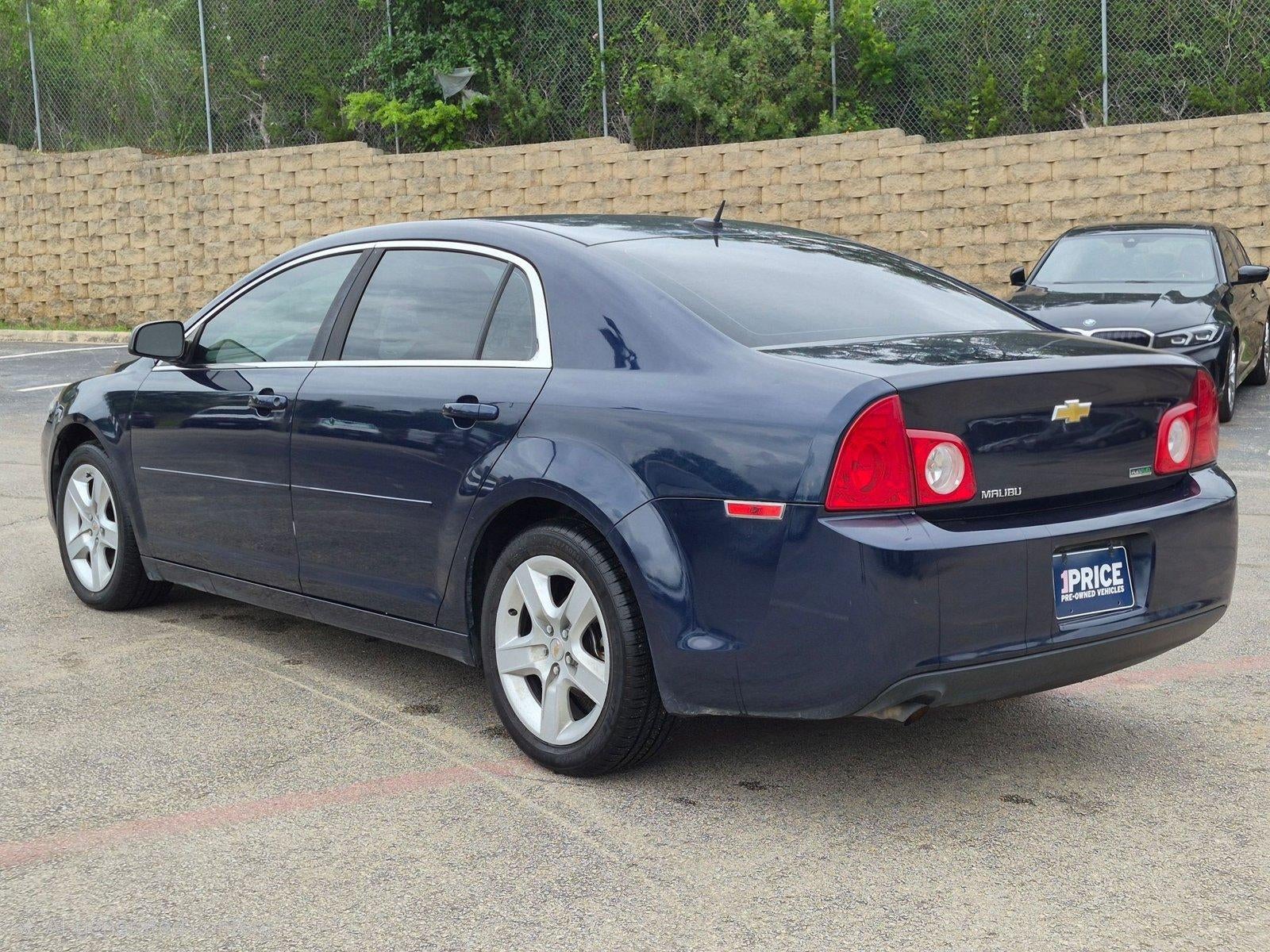 2011 Chevrolet Malibu LS w/1FL