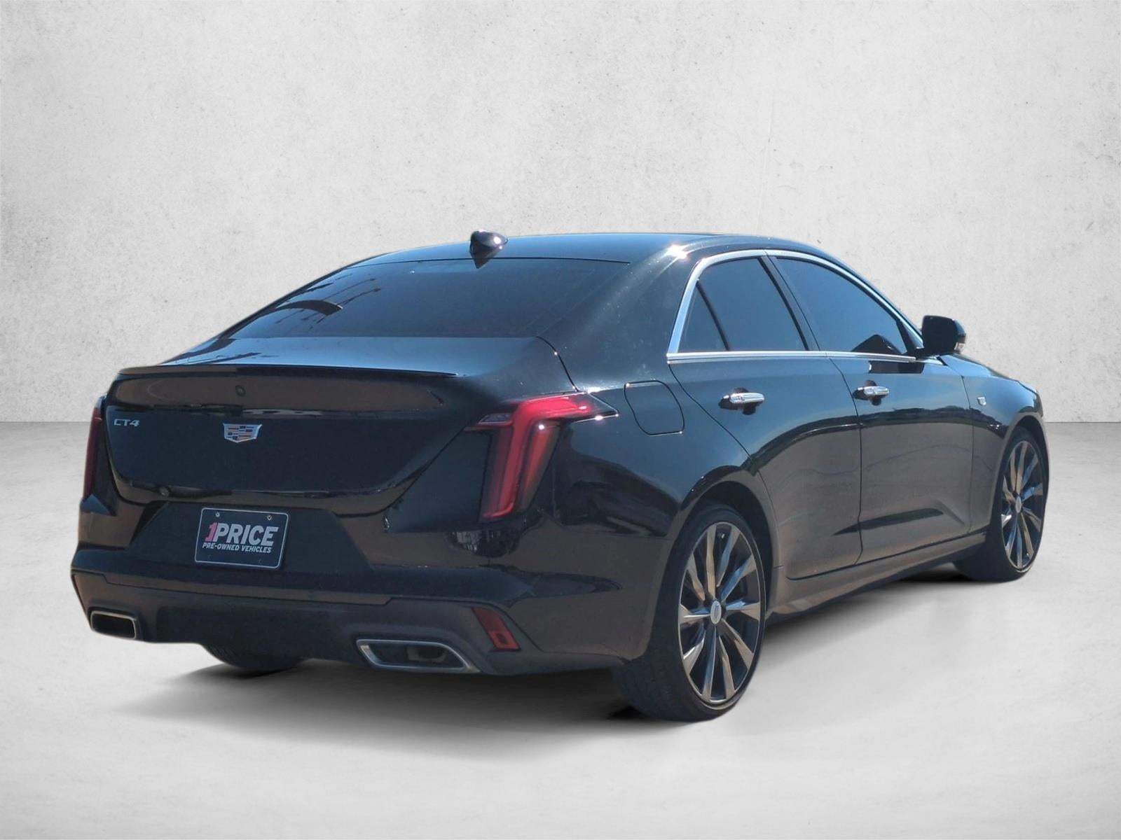 2023 Cadillac CT4 Luxury