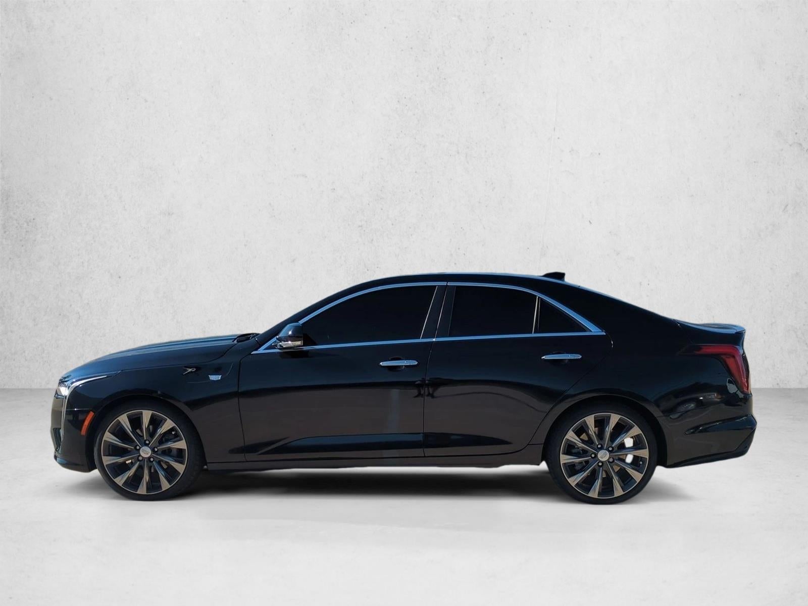2023 Cadillac CT4 Luxury