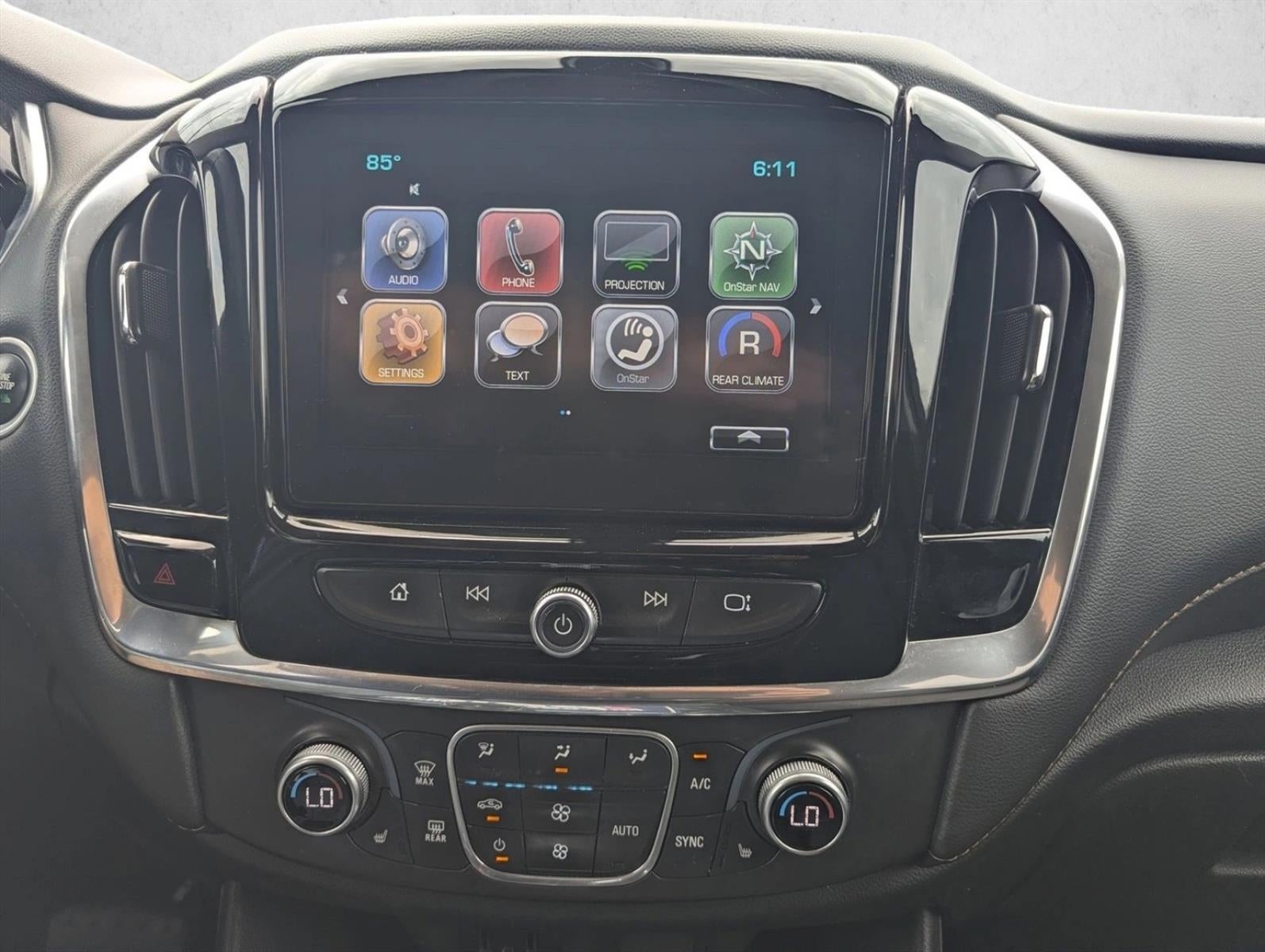 2018 Chevrolet Traverse LT Cloth