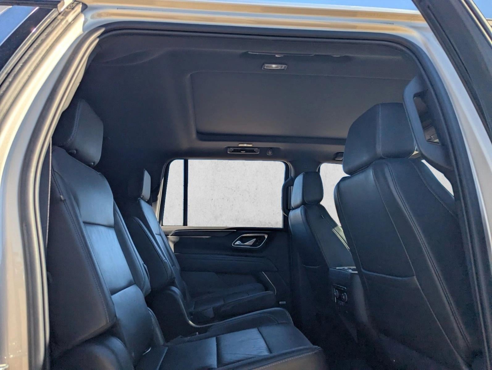 2021 Chevrolet Suburban LT