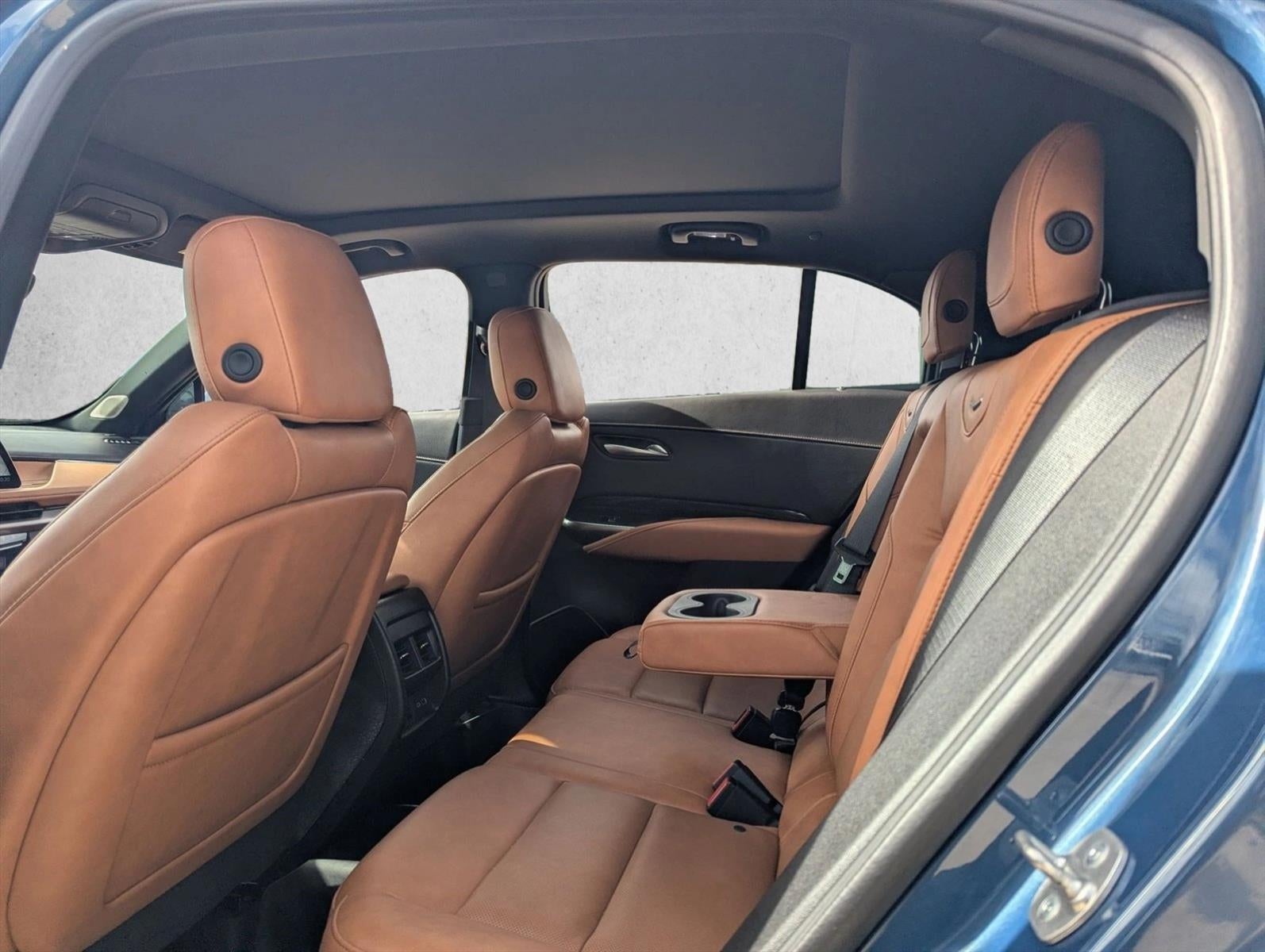 2024 Cadillac XT4 Premium Luxury