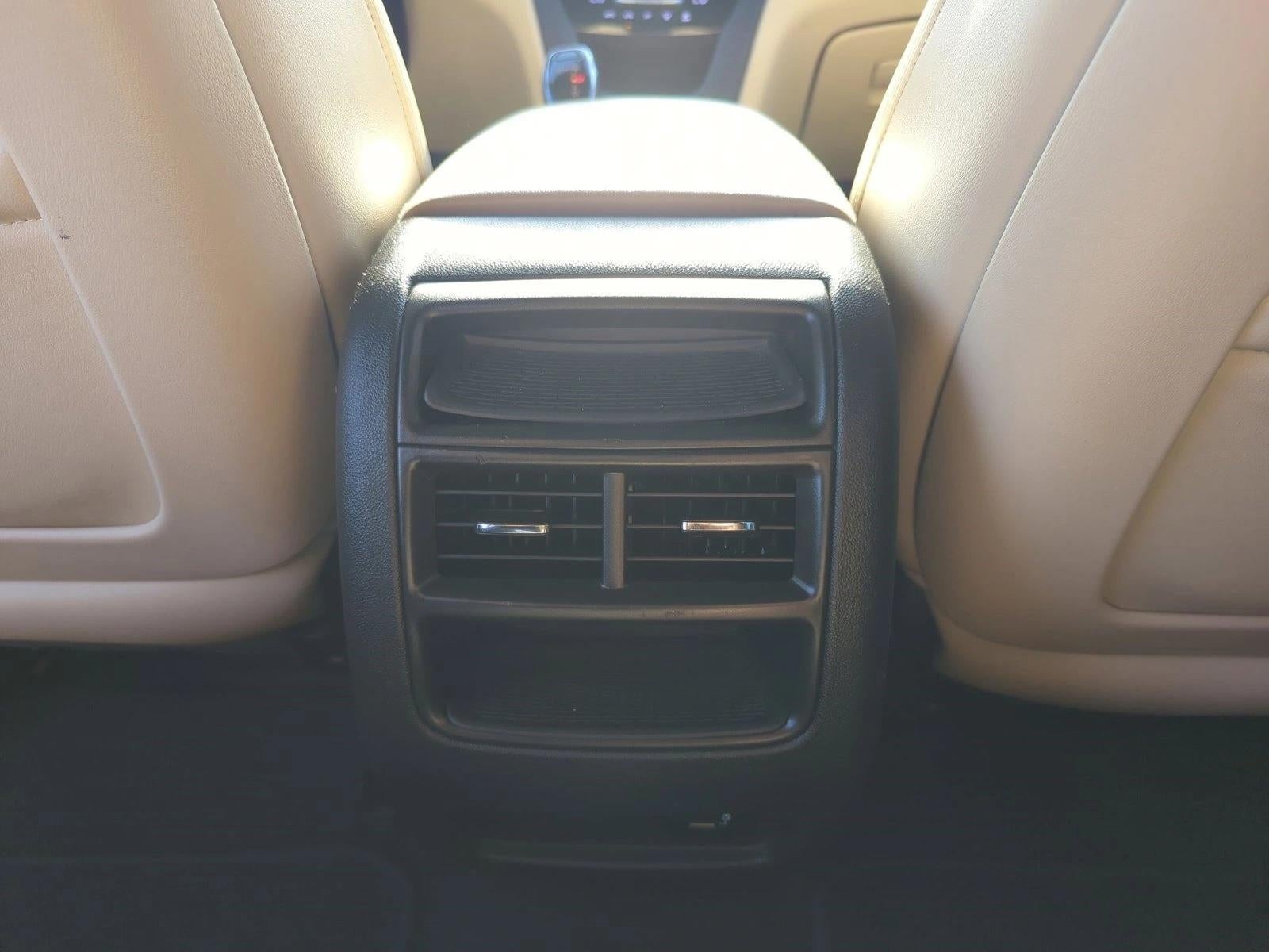 2017 Cadillac XT5 Luxury FWD