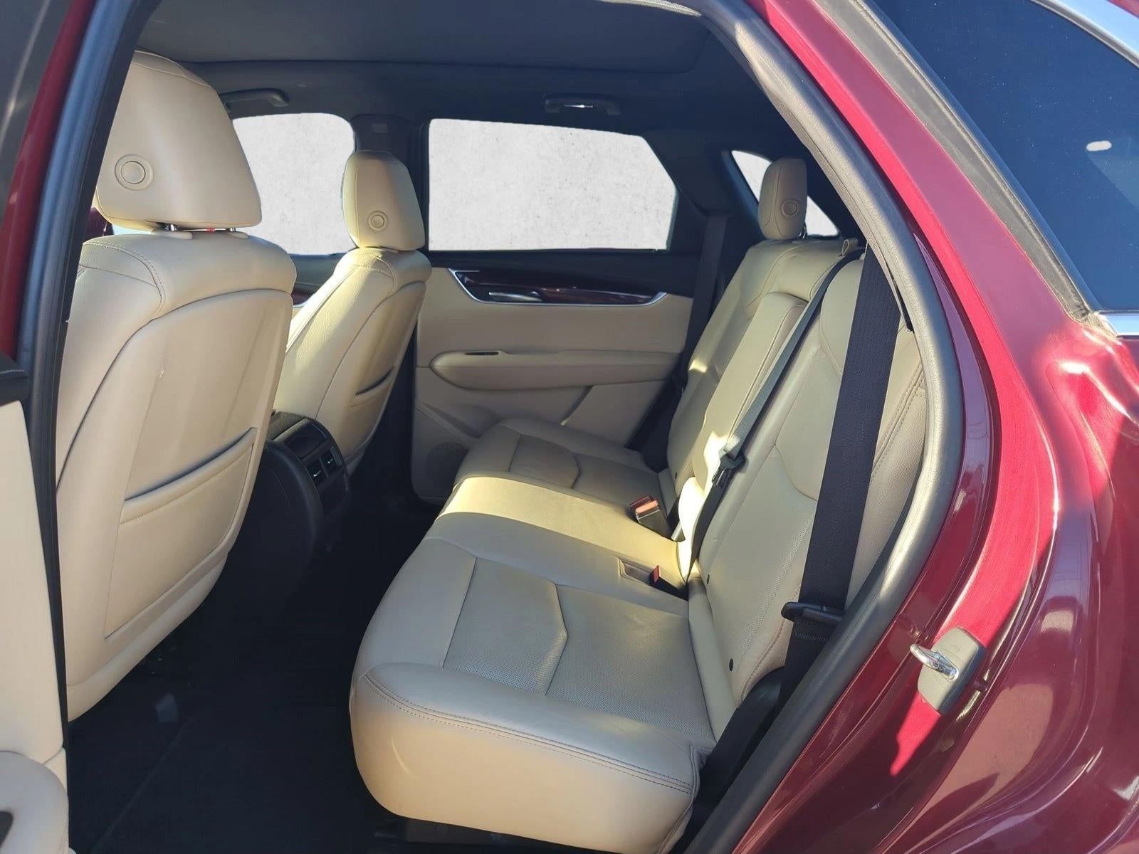 2017 Cadillac XT5 Luxury FWD