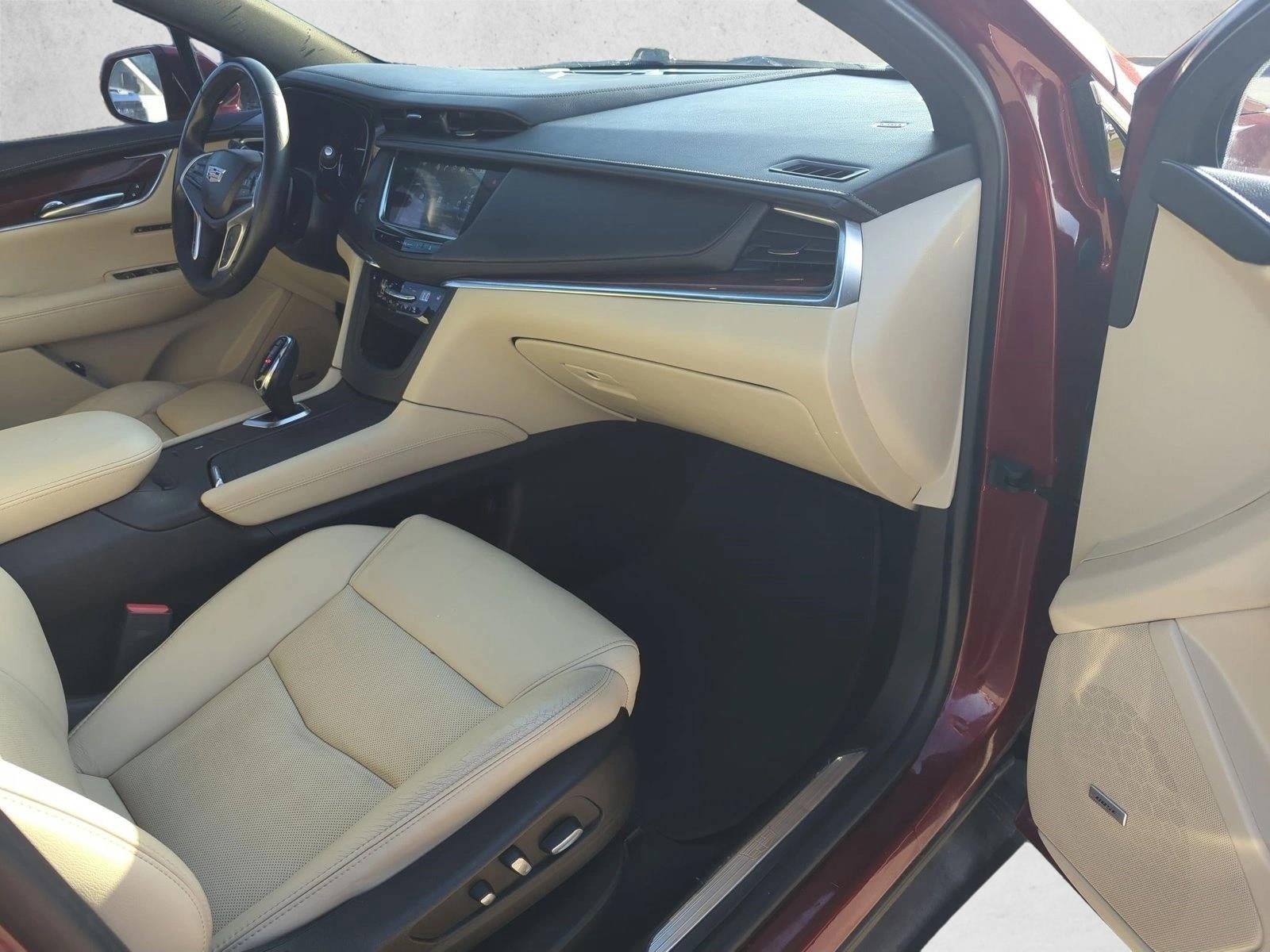 2017 Cadillac XT5 Luxury FWD