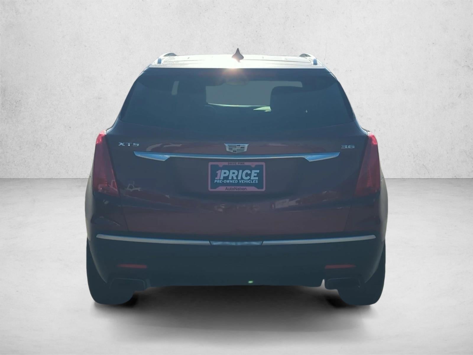 2017 Cadillac XT5 Luxury FWD