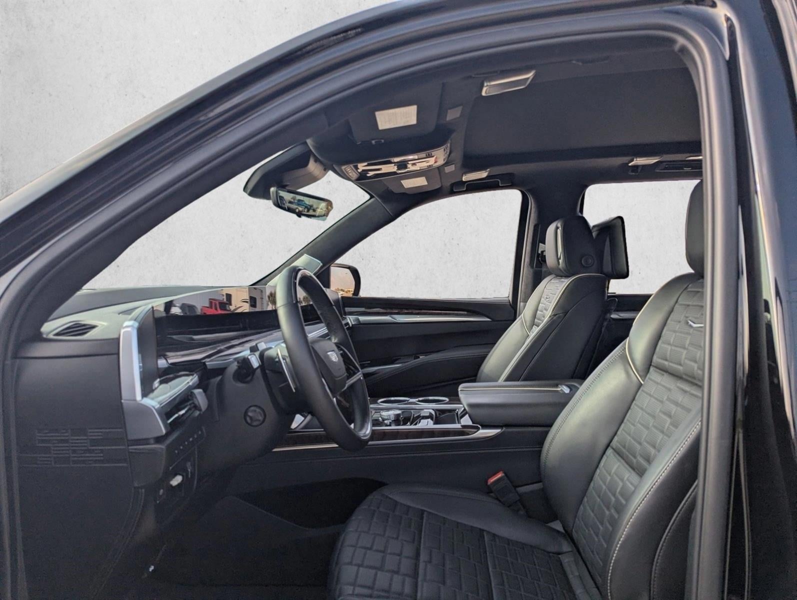 2025 Cadillac Escalade Sport Platinum