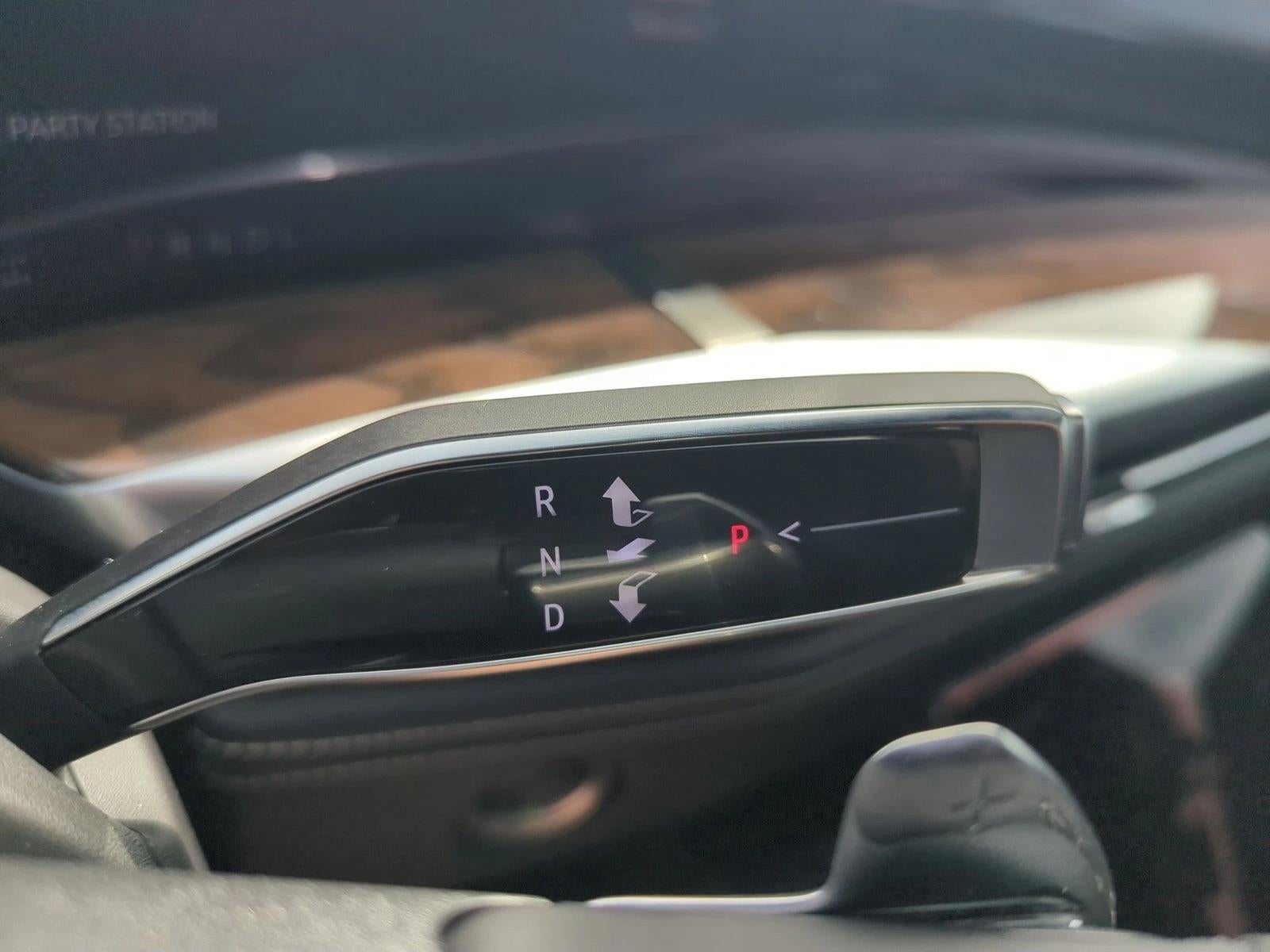 2025 Cadillac Escalade ESV Sport Platinum