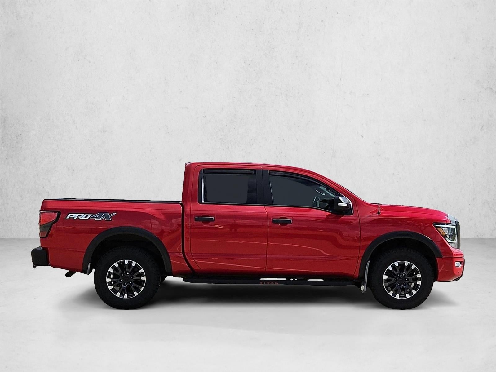 2021 Nissan TITAN Crew Cab PRO-4X 4x4