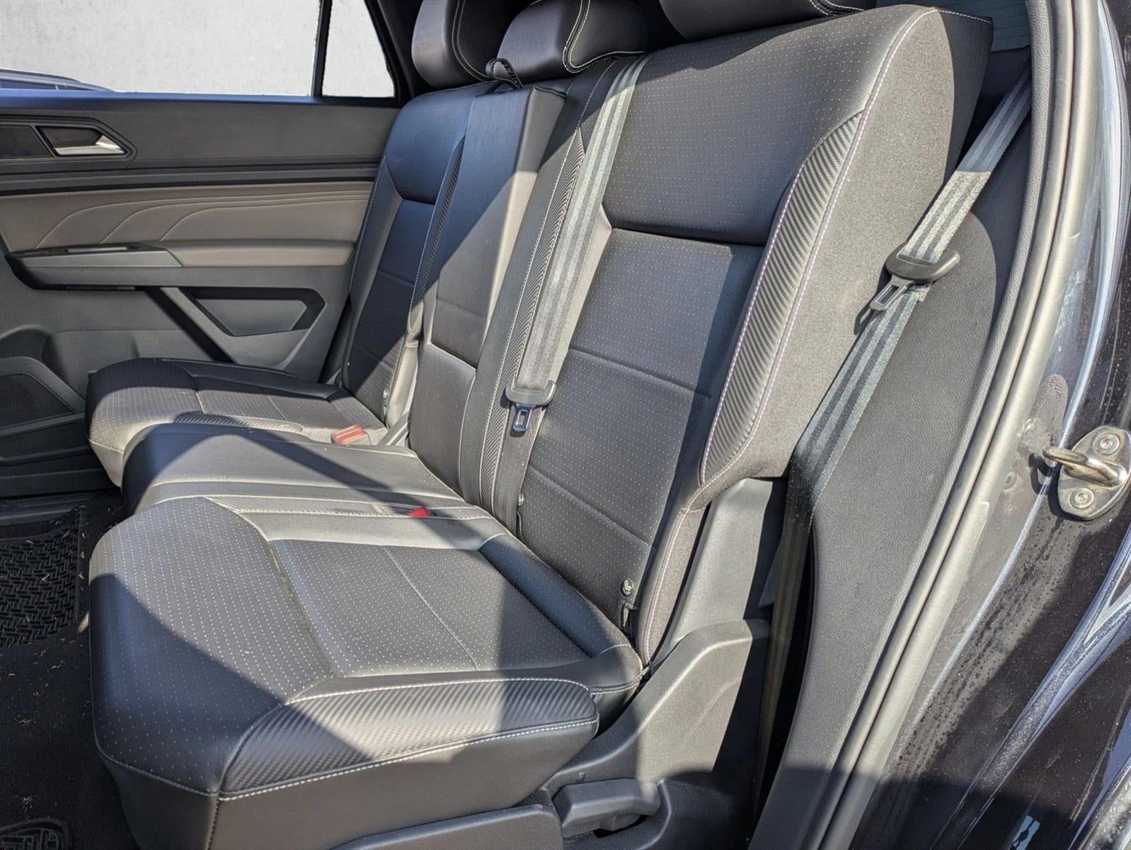 2023 Volkswagen Atlas Cross Sport 2.0T SE w/Technology