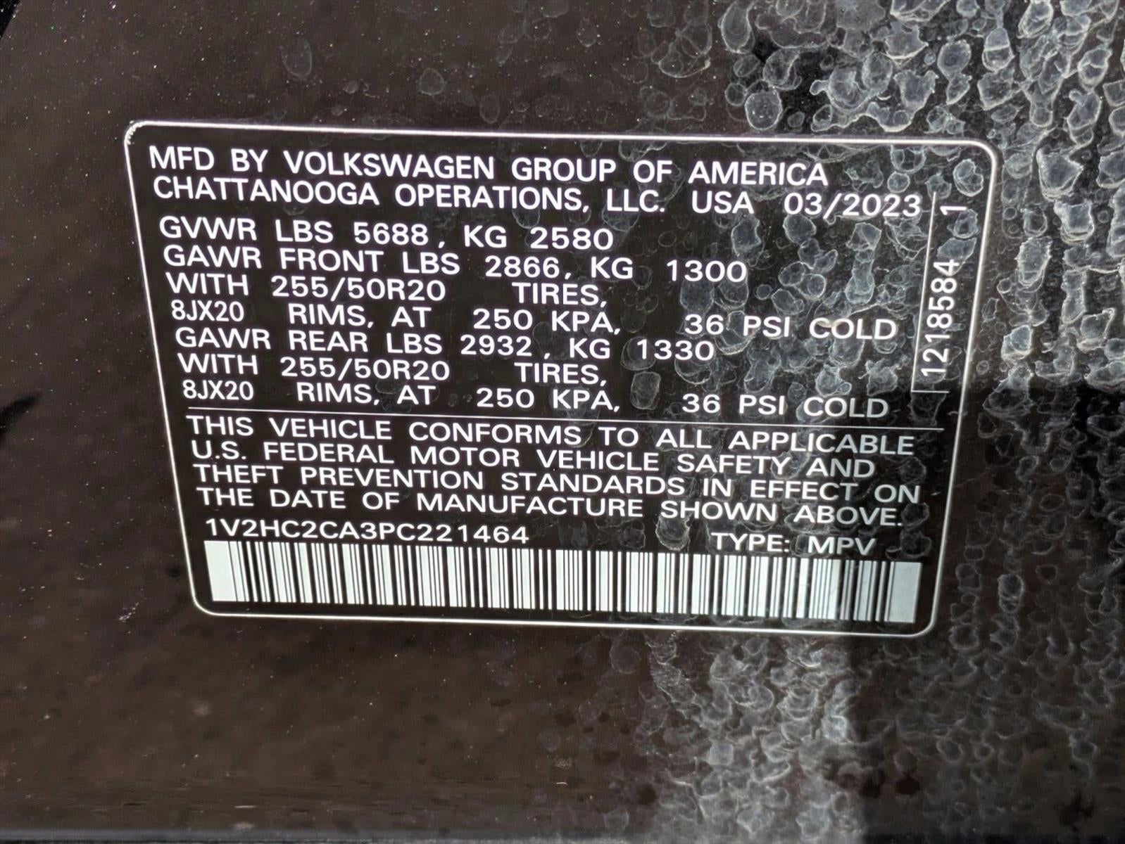 2023 Volkswagen Atlas Cross Sport 2.0T SE w/Technology