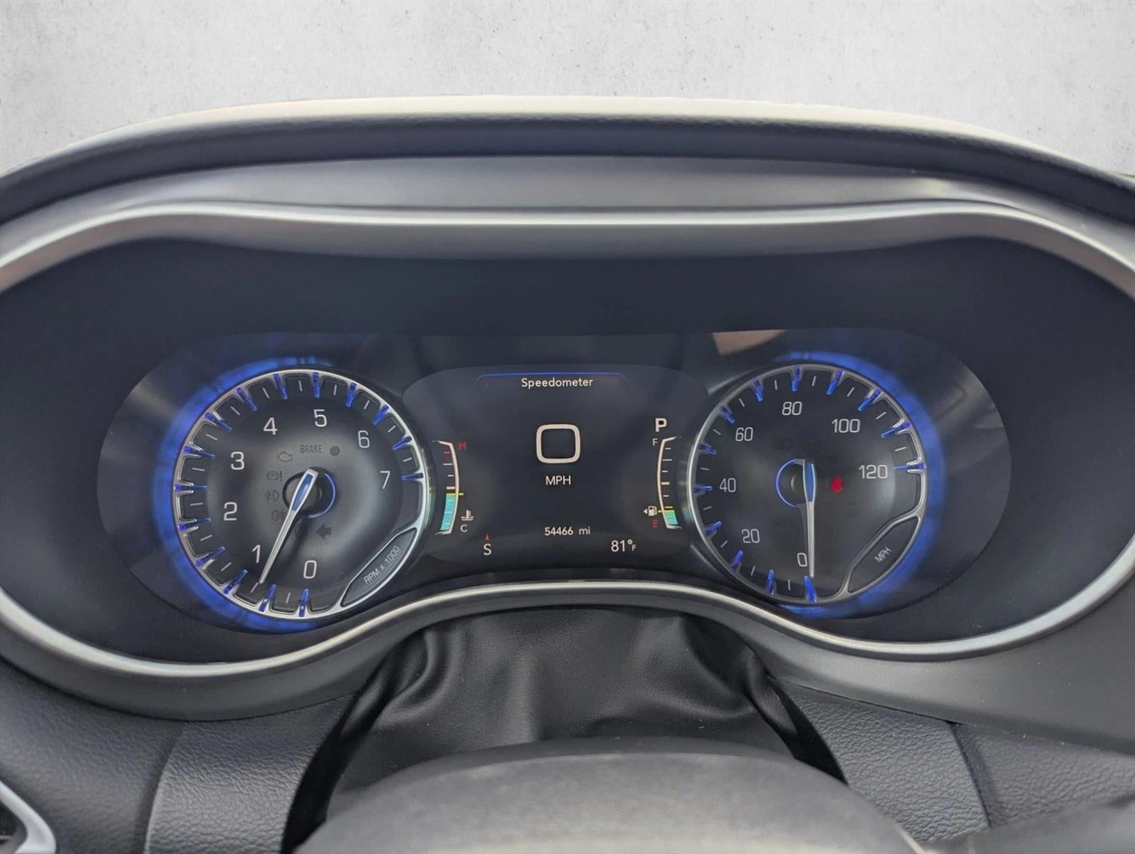 2025 Chrysler Pacifica Select