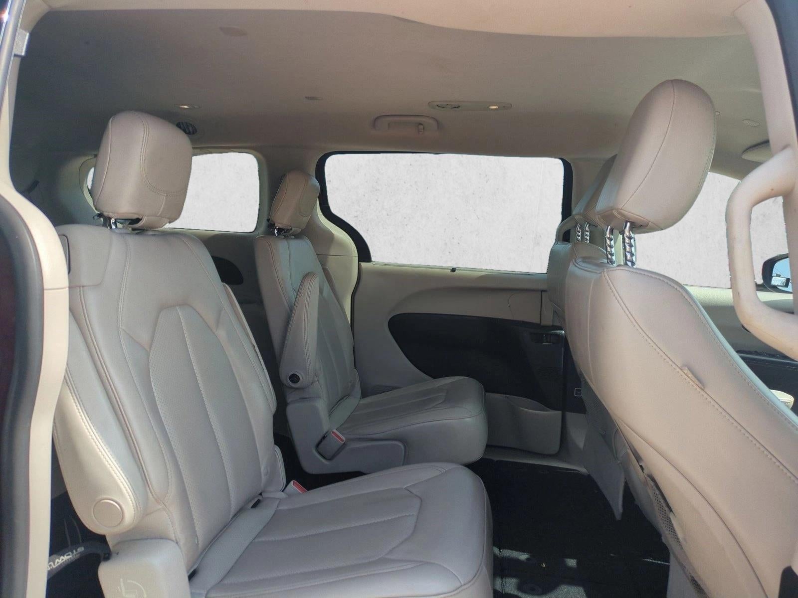 2021 Chrysler Voyager LXI