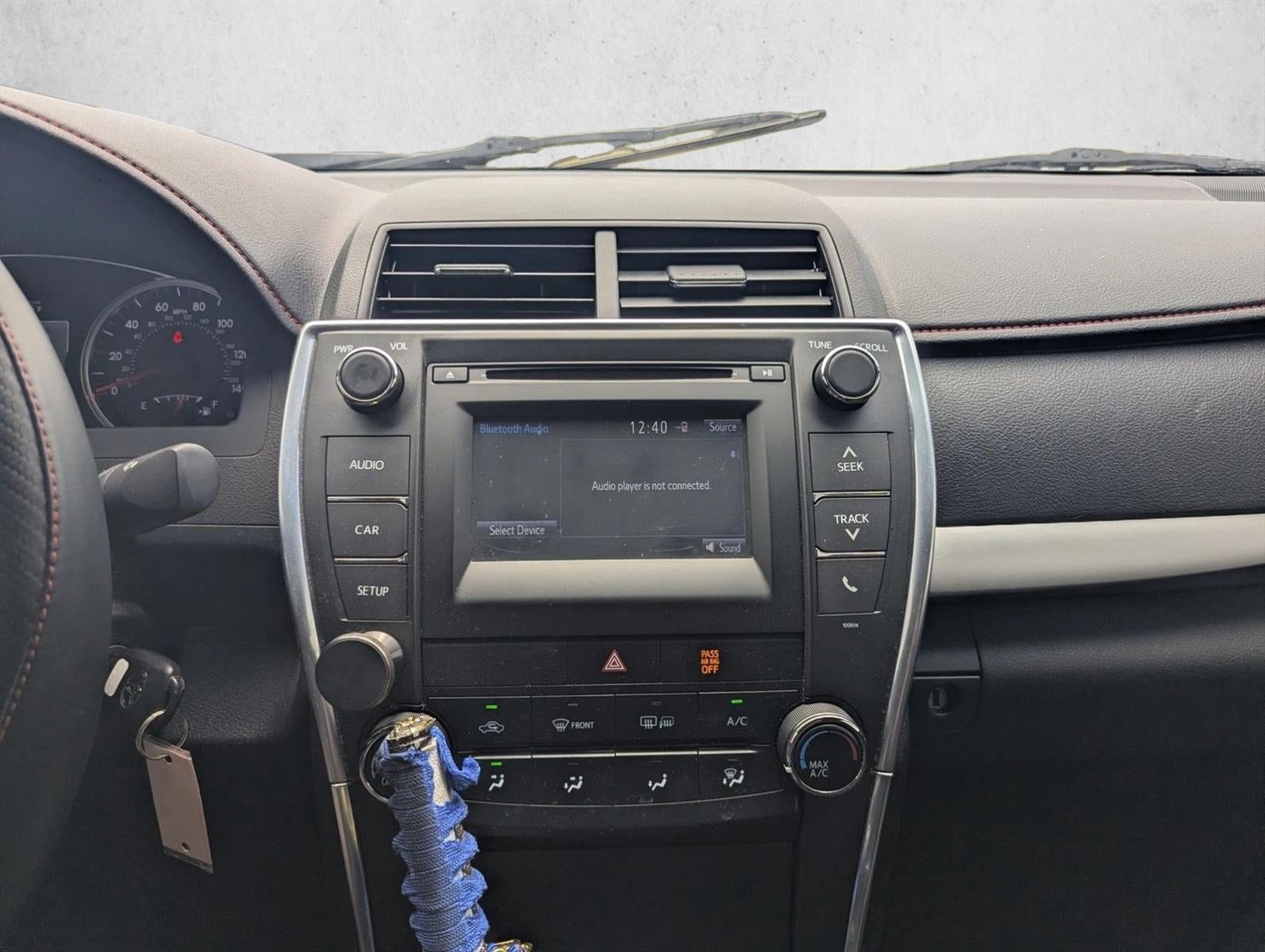 2016 Toyota Camry SE