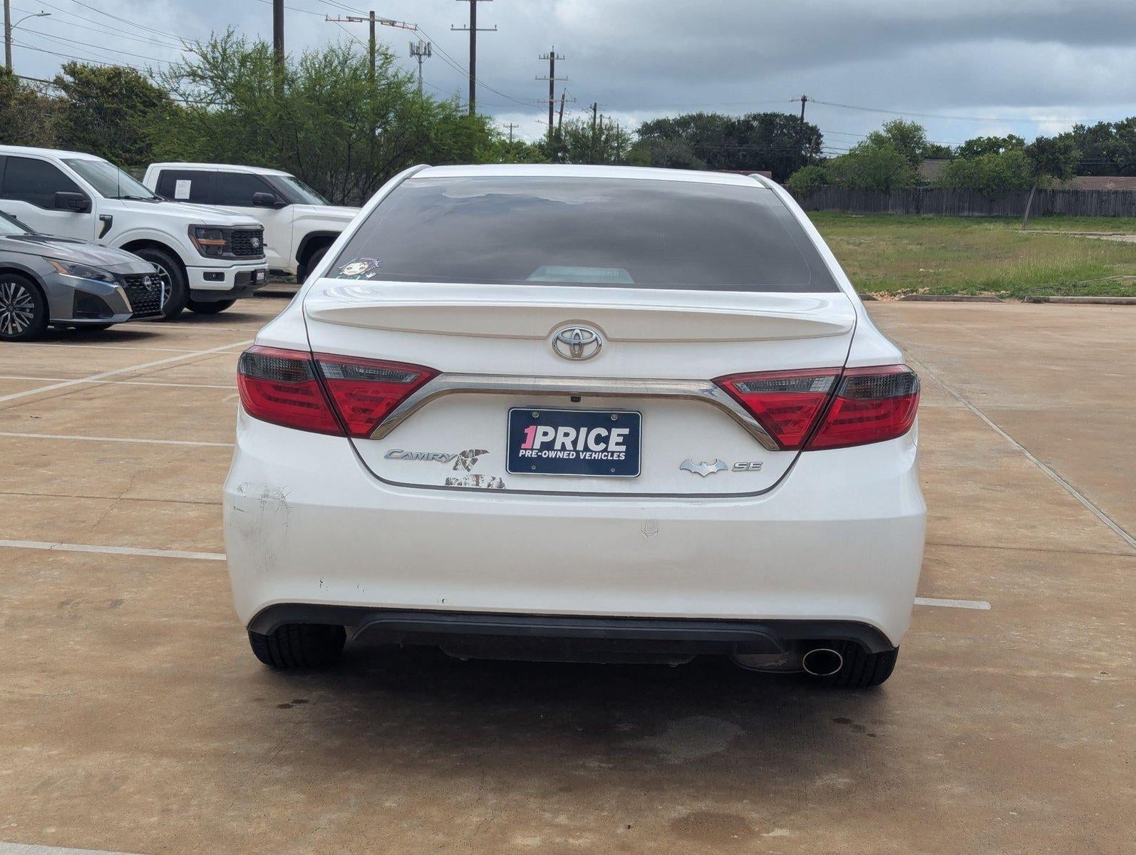 2016 Toyota Camry SE