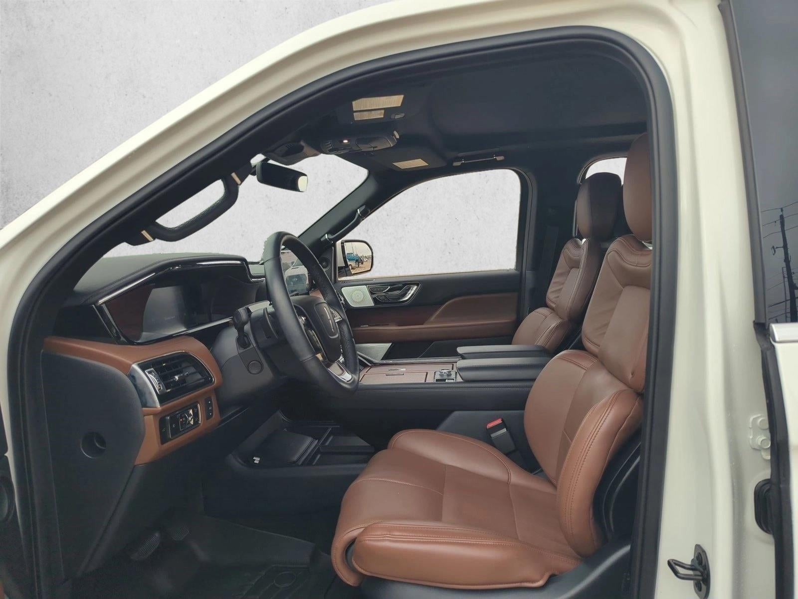 2023 Lincoln Navigator L Reserve