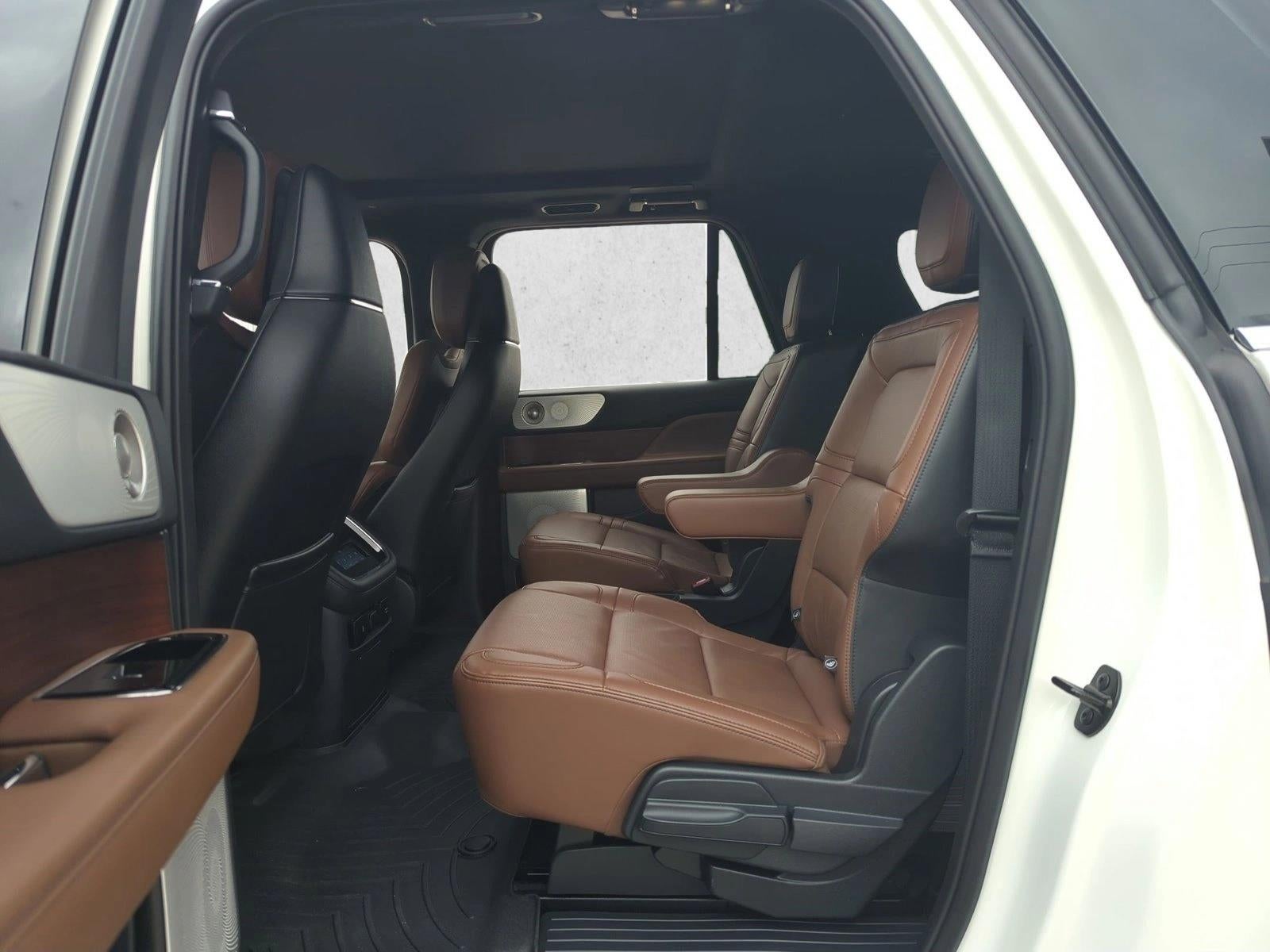 2023 Lincoln Navigator L Reserve