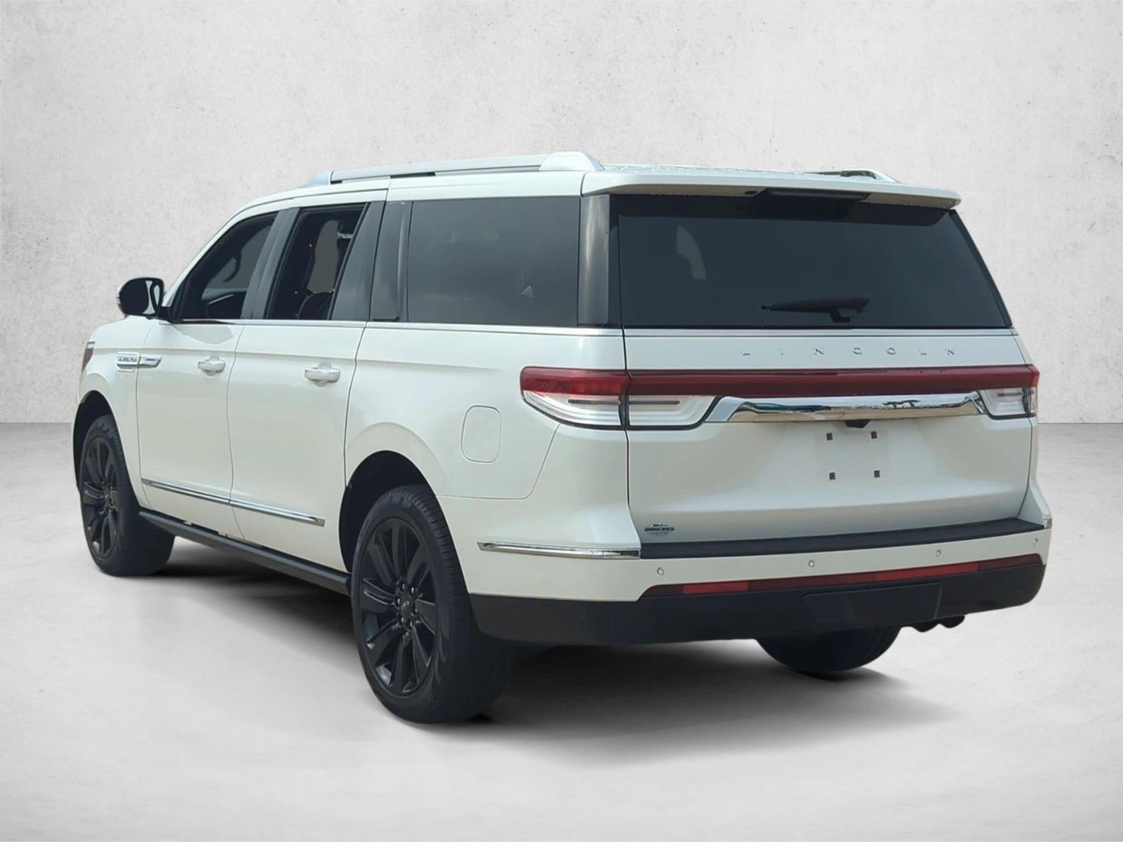 2023 Lincoln Navigator L Reserve