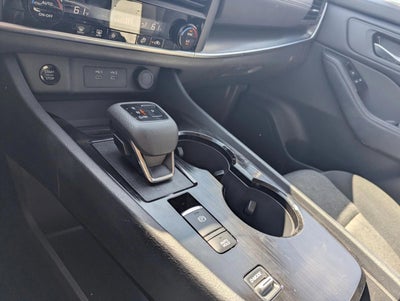 2025 Nissan Rogue SV FWD