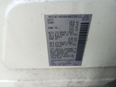 2025 Nissan Pathfinder SV