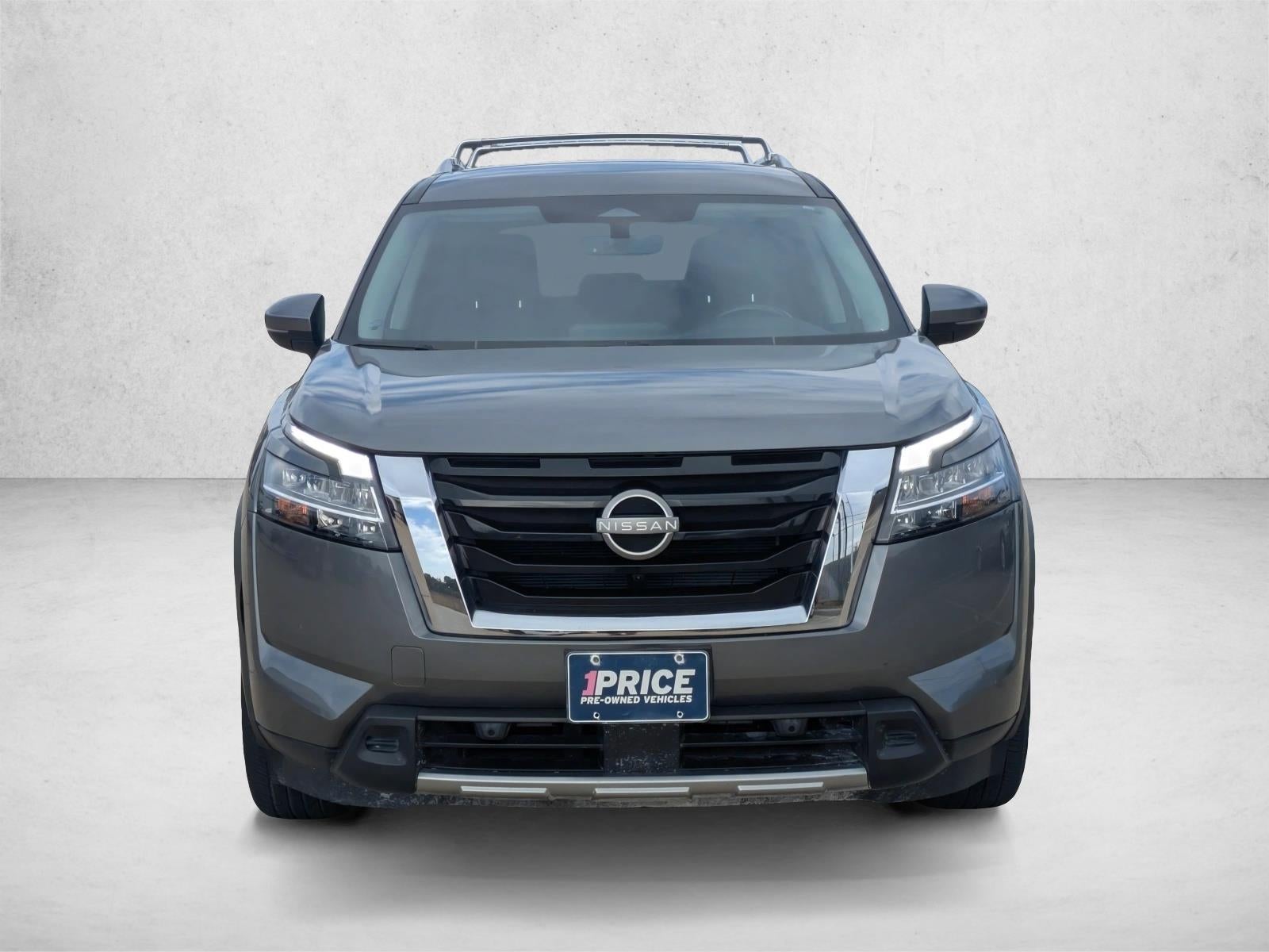 2023 Nissan Pathfinder SL FWD