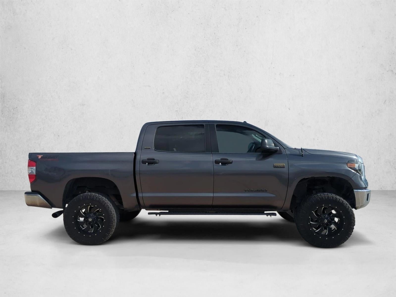 2016 Toyota Tundra 4WD Truck SR5