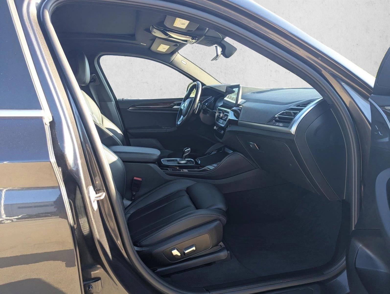 2023 BMW X4 xDrive30i