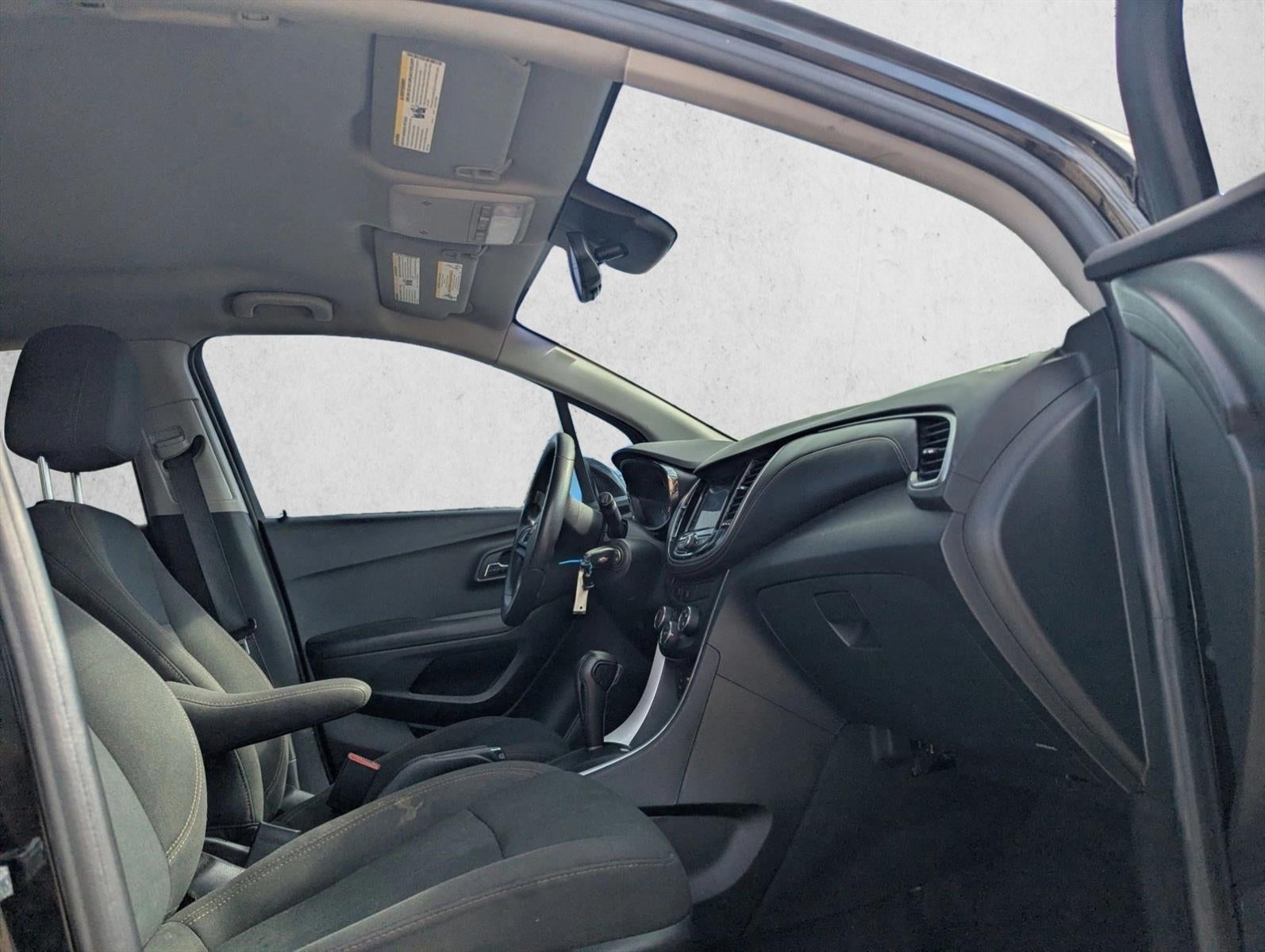 2022 Chevrolet Trax LS