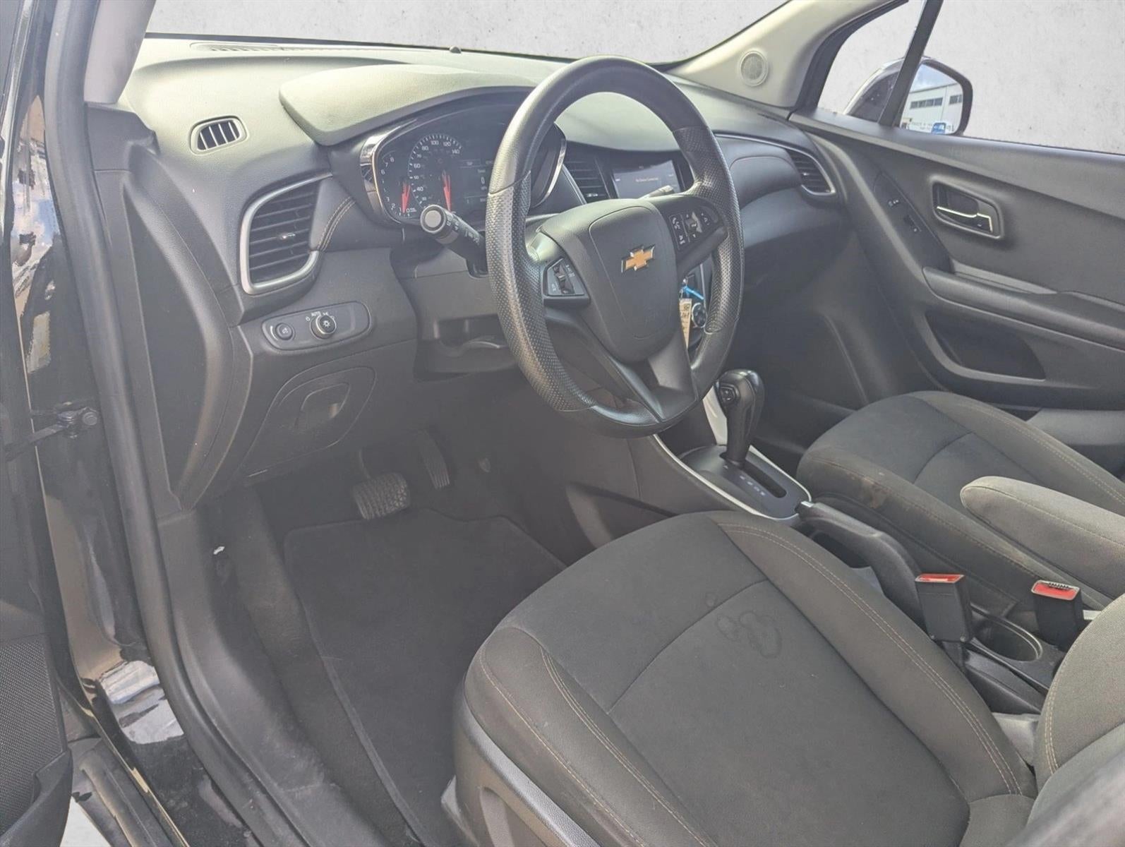 2022 Chevrolet Trax LS