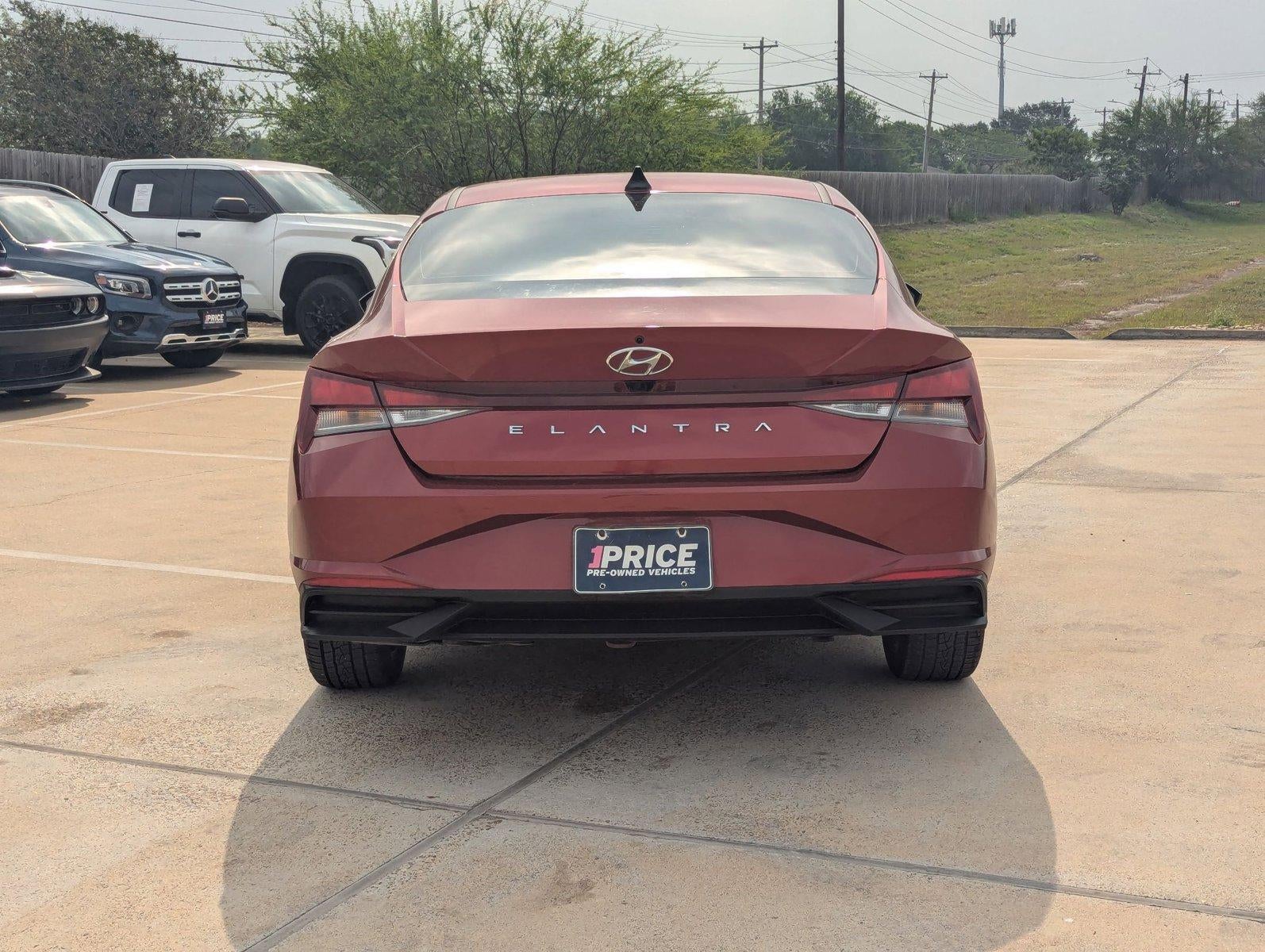 2023 Hyundai Elantra SEL