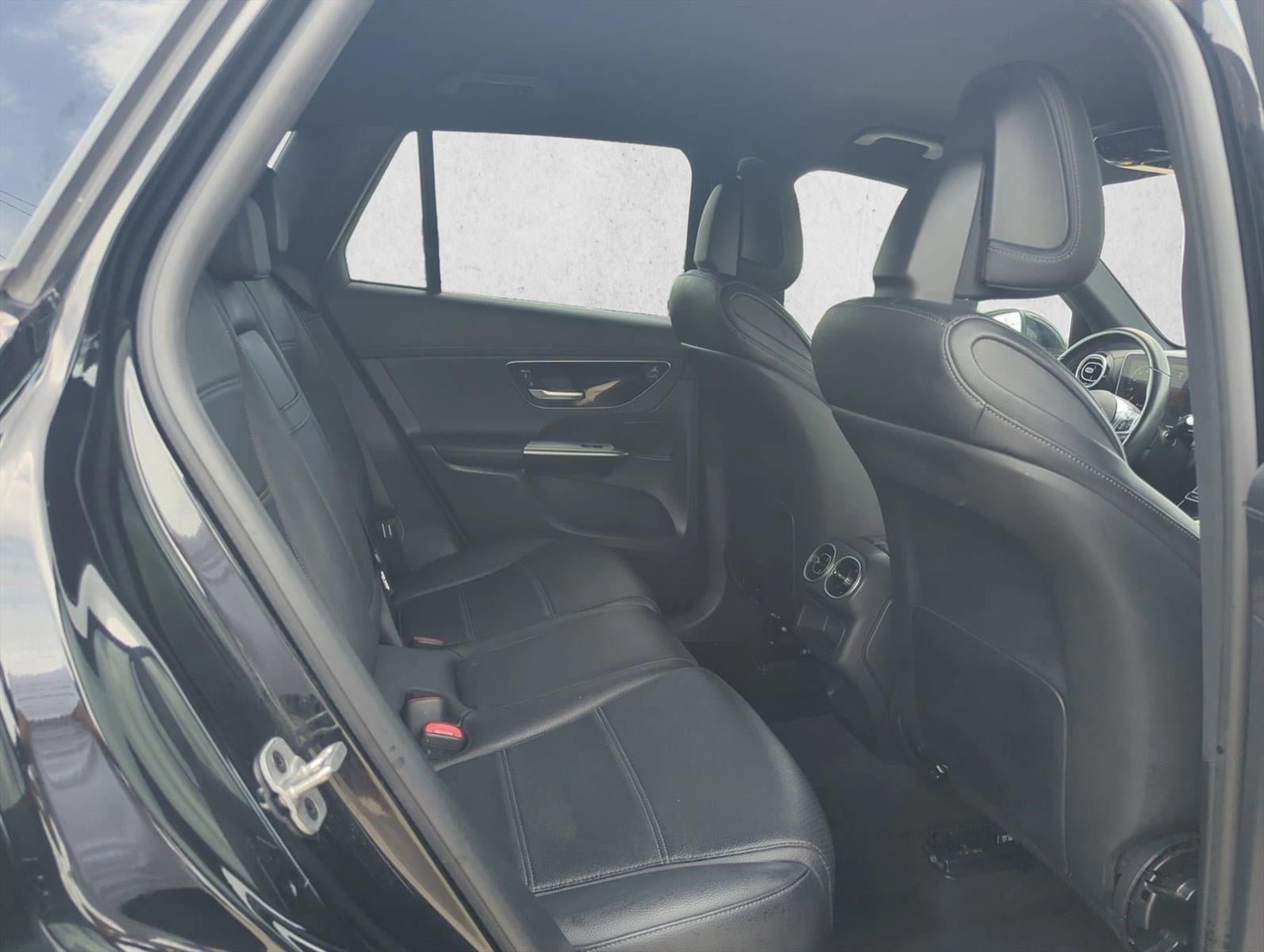 2024 Mercedes-Benz GLC GLC 300