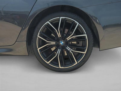 2023 BMW 530 i