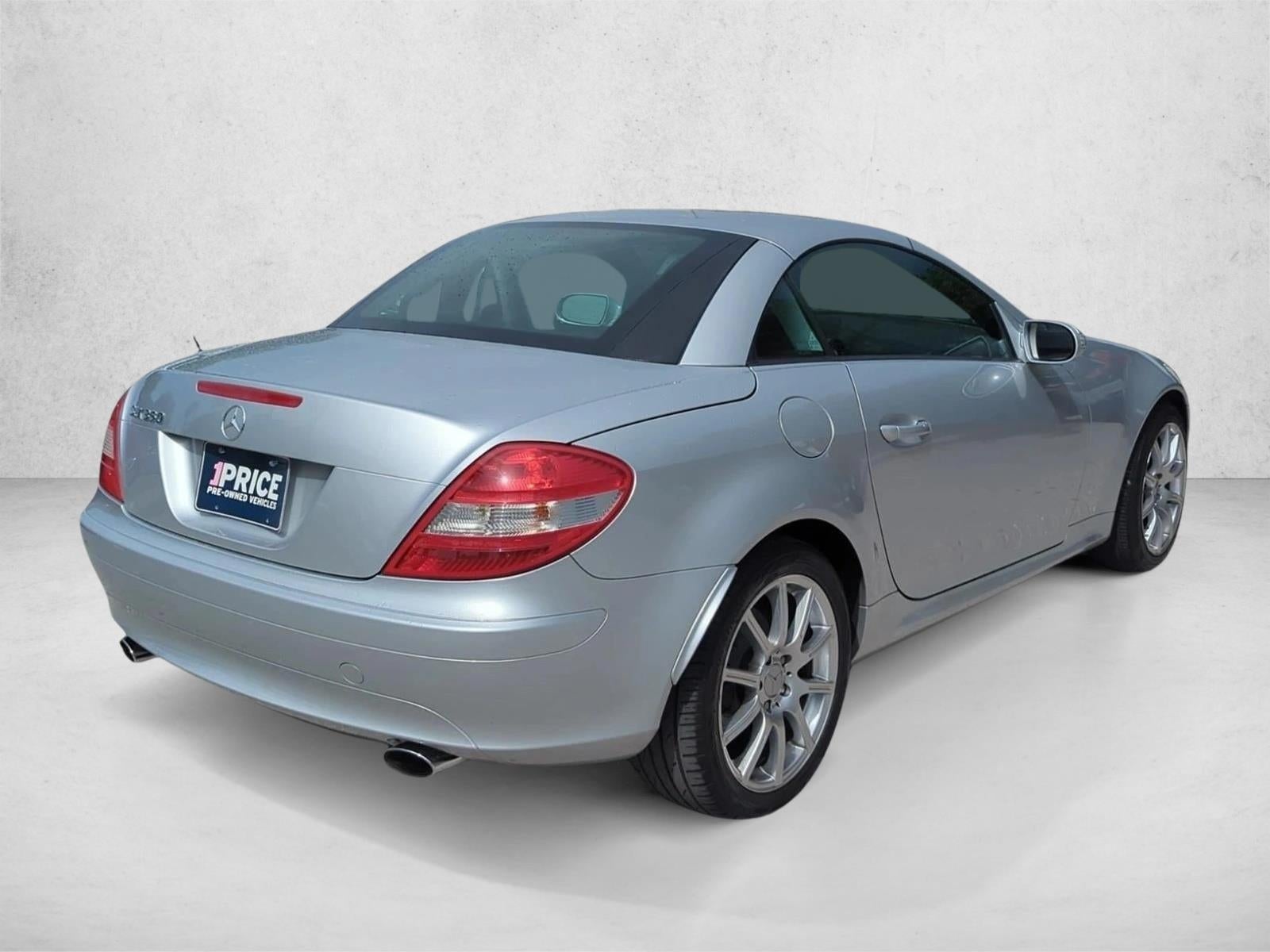 2005 Mercedes-Benz SLK Base