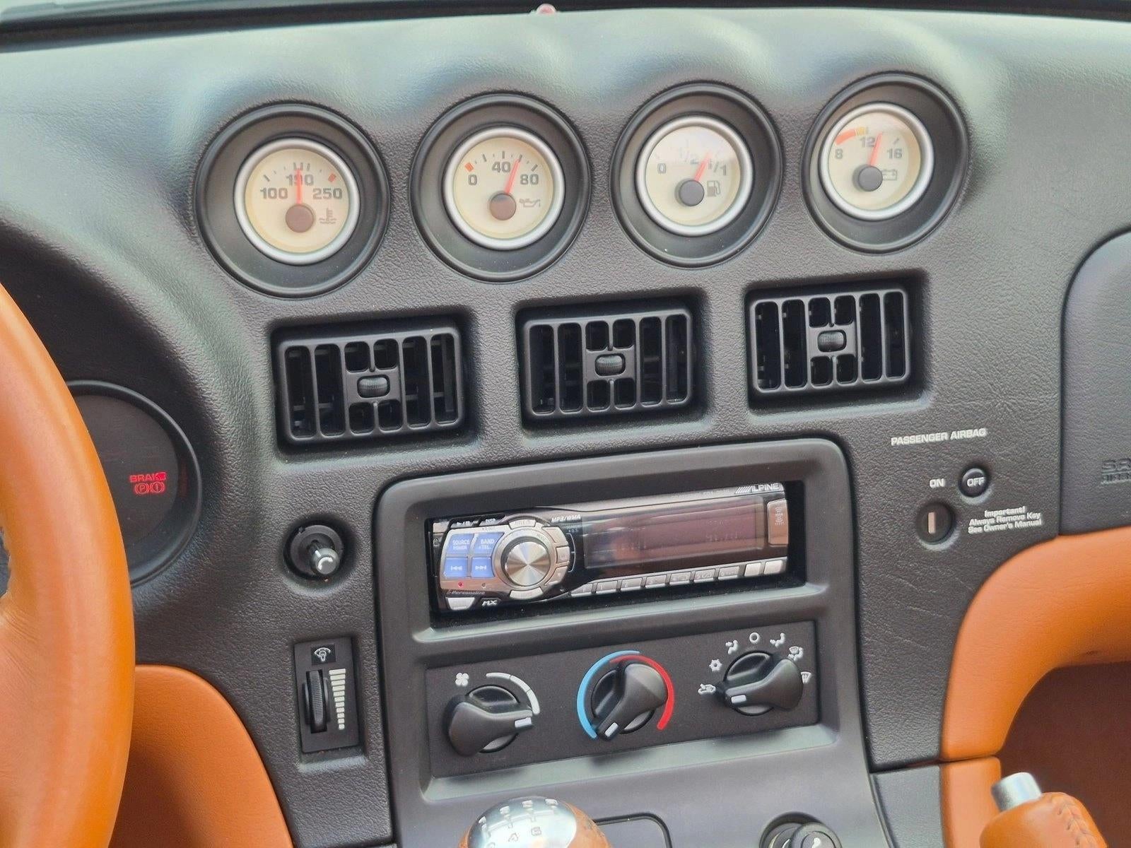 2000 Dodge Viper RT/10