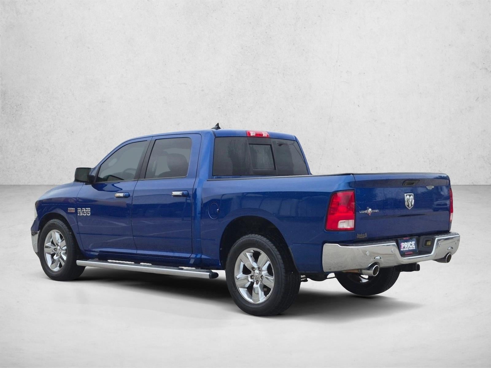 2015 RAM 1500 2WD Crew Cab 5.7 Ft Box Lone Star